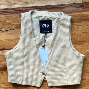 Zara Beige Textured Knit Vest